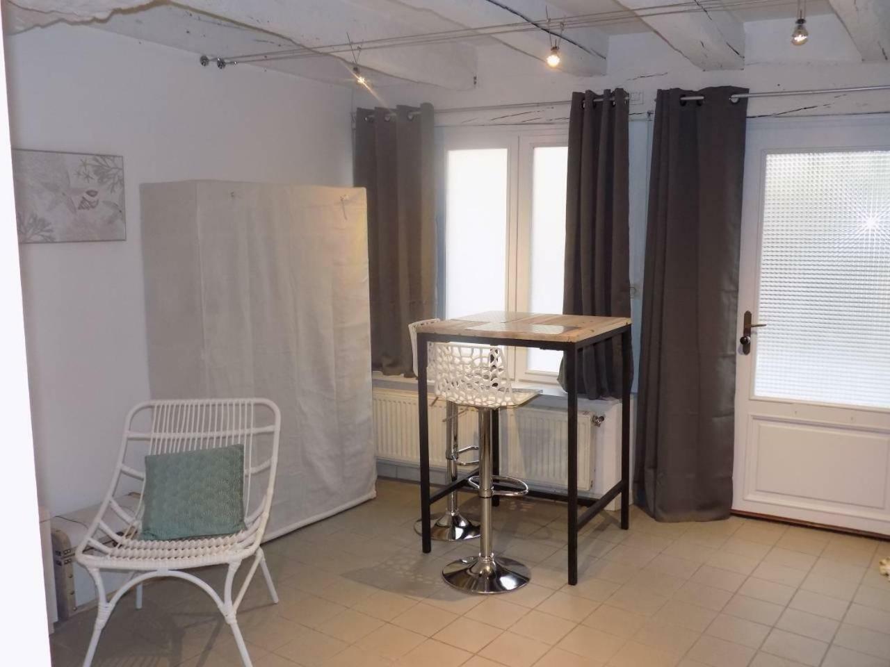 Charmant Studio A Colombages Morlaix Exteriér fotografie